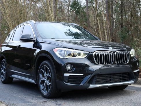 Used 2017 BMW X1 xDrive28i w/ Premium Package image 53