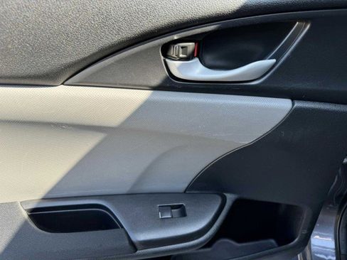 Used 2021 Honda Civic LX image 34