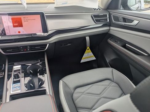 New 2026 Volkswagen Atlas Peak Edition AWD/4WD image 20