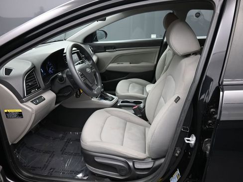 Used 2018 Hyundai Elantra SEL w/ Cargo Package image 18