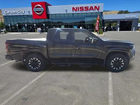 Used 2022 Nissan Frontier SV RWD image 7