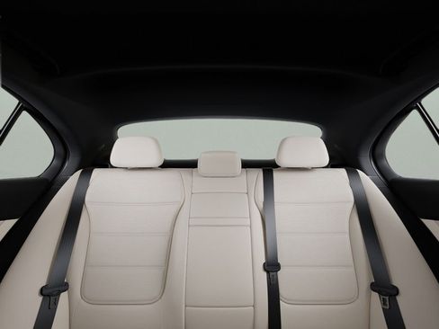 Used 2025 Mercedes-Benz C 300 Sedan image 44