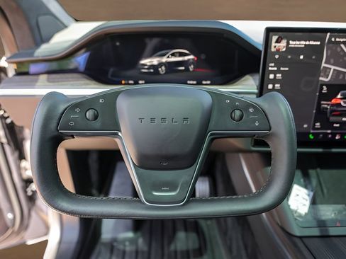 Used 2022 Tesla Model X AWD/4WD image 12