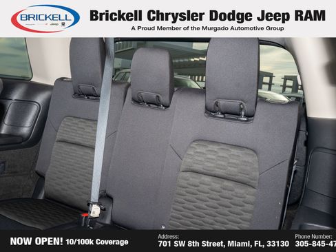 Used 2024 Nissan Pathfinder SV image 19