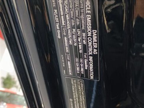 Used 2017 Mercedes-Benz E 300 4MATIC image 48