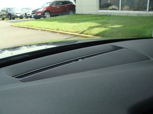 Used 2015 Audi A4 2.0T Premium Plus w/ Technology Package image 31