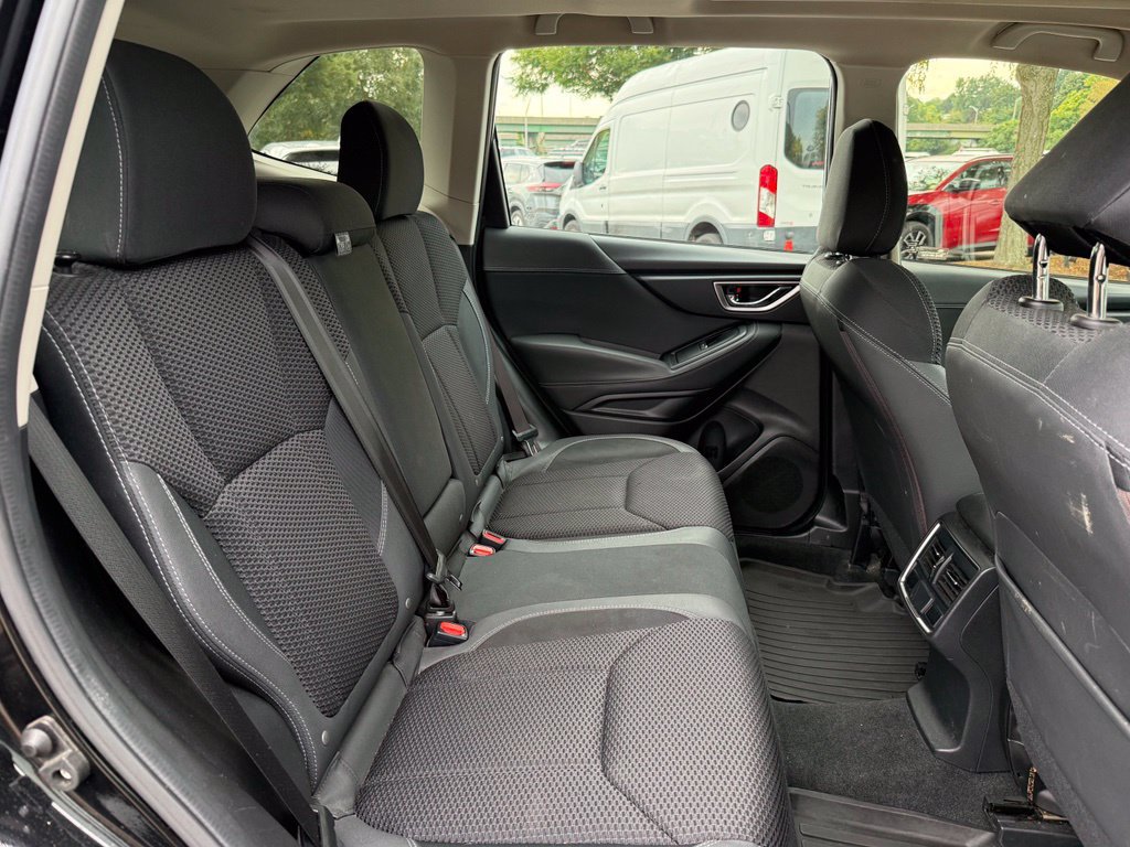 Used 2019 Subaru Forester Premium AWD/4WD image 21