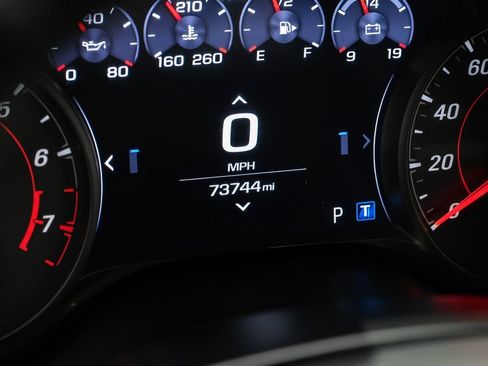 Used 2019 Chevrolet Camaro SS RWD image 14