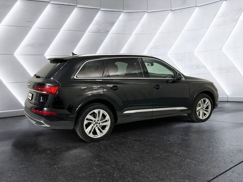 Used 2022 Audi Q7 3.0T Premium Plus AWD/4WD image 4