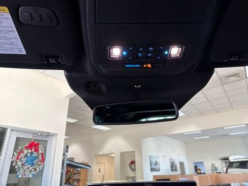 Used 2025 Ford Explorer Platinum w/ LUX Leather Package image 21