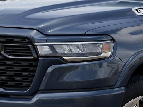 New 2026 RAM 1500 4x4 Crew Cab image 10