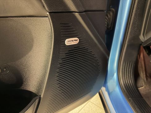 Used 2018 Dodge Challenger GT image 29