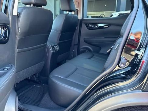 Used 2022 Nissan Rogue Sport SL w/ Premium Package AWD/4WD image 6