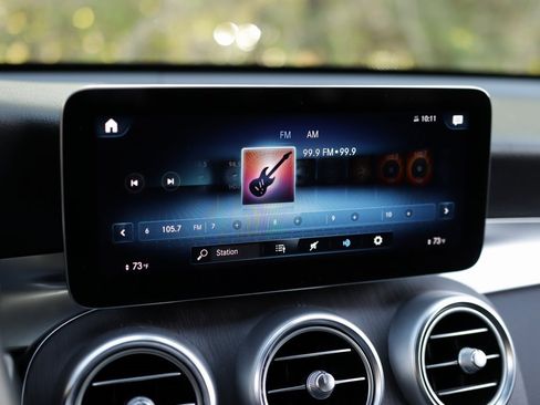 Used 2021 Mercedes-Benz GLC 300 4MATIC image 14