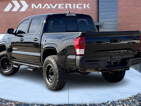 Used 2021 Toyota Tacoma SR5 image 4