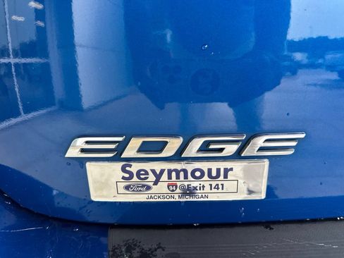 Used 2018 Ford Edge SEL w/ Equipment Group 201A AWD/4WD image 13