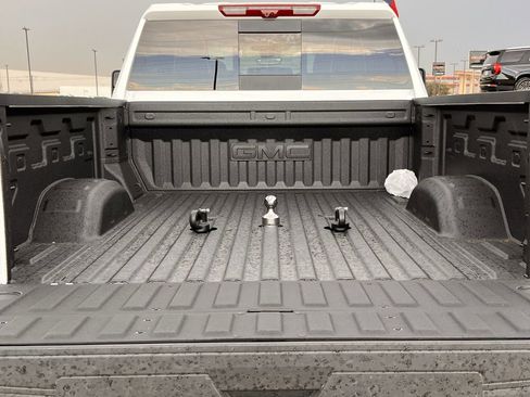 New 2026 GMC Sierra 2500 AT4X image 28