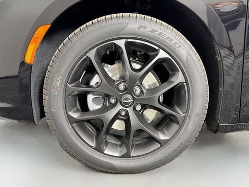 New 2026 Chrysler Pacifica Select w/ S Appearance Package FWD image 31