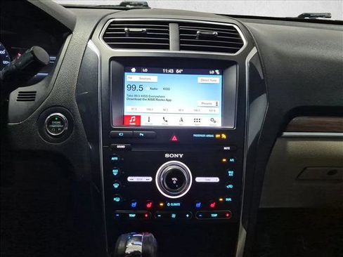 Used 2019 Ford Explorer Limited image 15