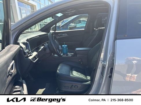 Used 2024 Kia Sportage X-Line w/ X-Line Premium Package image 8