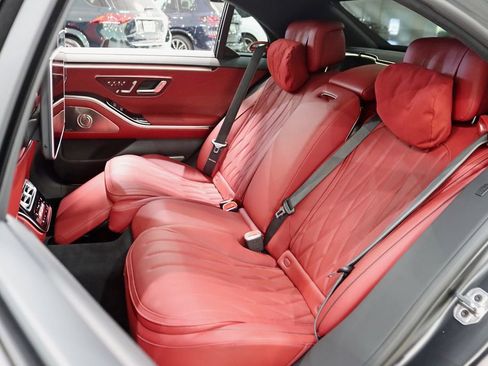 Used 2024 Mercedes-Benz S 63 AMG S image 36