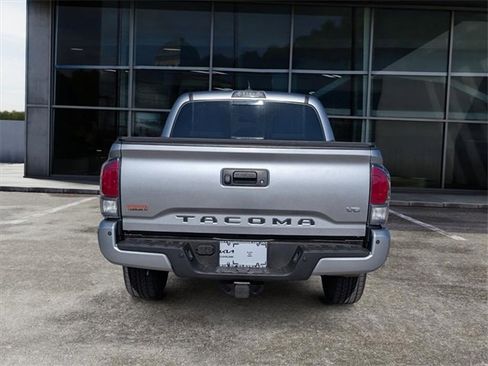 Used 2023 Toyota Tacoma TRD Sport image 6