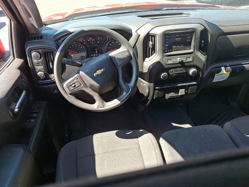 Used 2022 Chevrolet Silverado 1500 Custom image 21