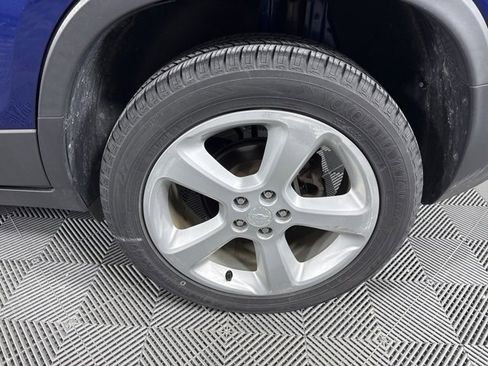 Used 2015 Chevrolet Trax LTZ image 11