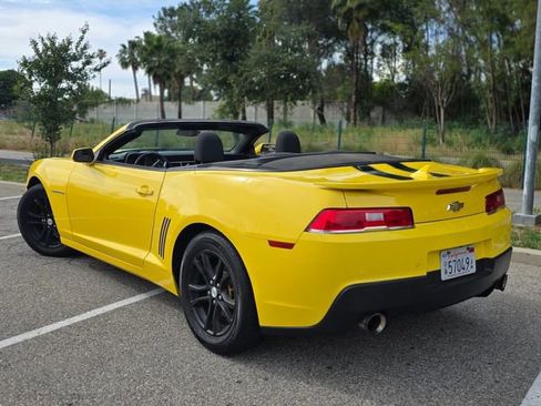 Used 2015 Chevrolet Camaro LT image 16