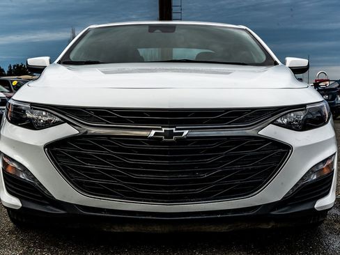 Used 2024 Chevrolet Malibu LT w/ Sport Edition image 5