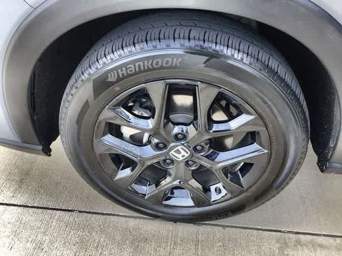 Used 2024 Honda HR-V Sport image 9