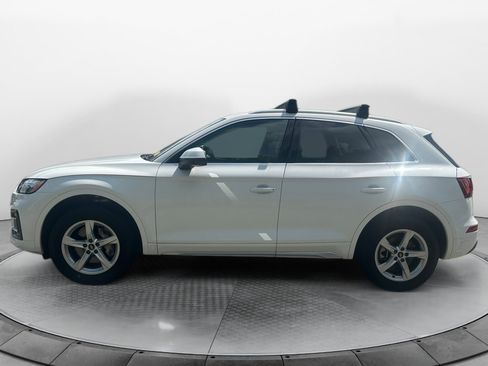 Used 2023 Audi Q5 2.0T Premium w/ Convenience Package AWD/4WD image 4