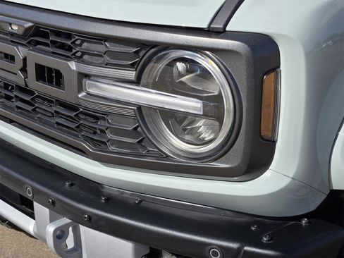 Used 2024 Ford Bronco Raptor w/ Interior Carbon Fiber Pack 6 image 11