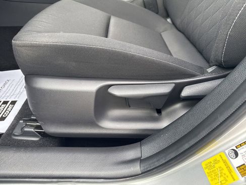 Certified 2024 Toyota Corolla LE image 28