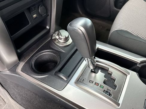 Used 2024 Toyota 4Runner SR5 AWD/4WD image 27