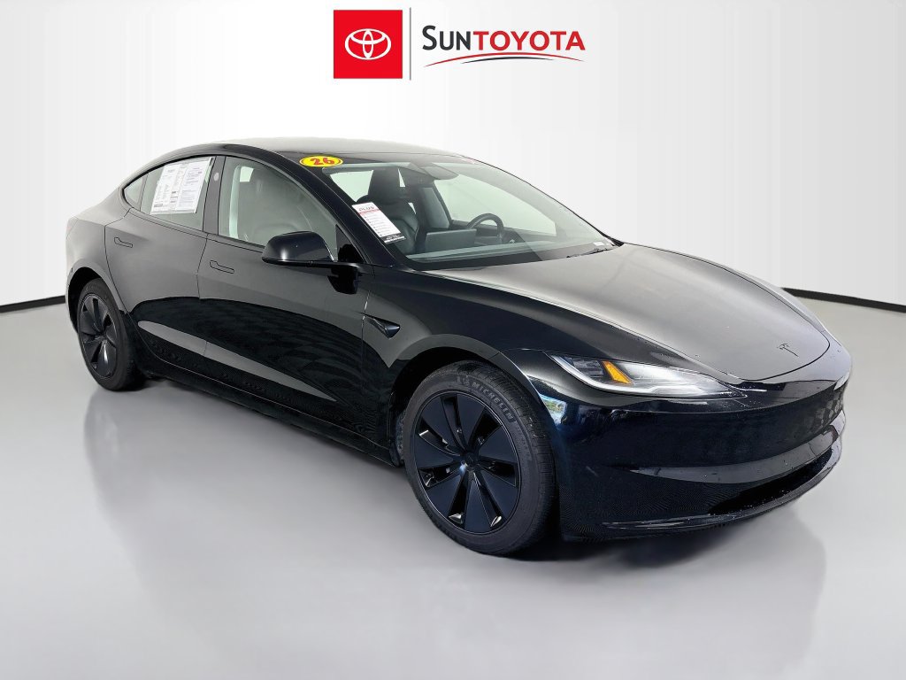 Used 2026 Tesla Model 3 RWD image 1