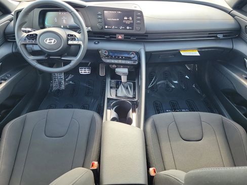 New 2026 Hyundai Elantra SEL Sport image 32