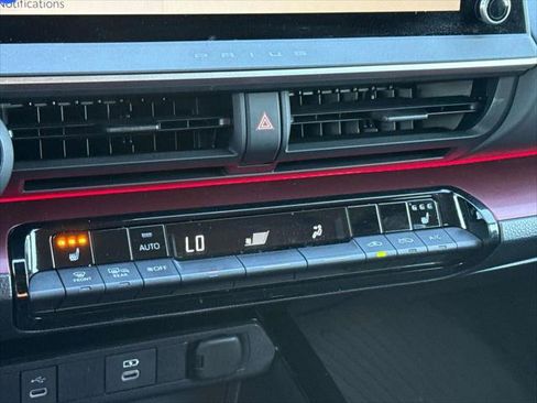 Certified 2024 Toyota Prius Prime image 23