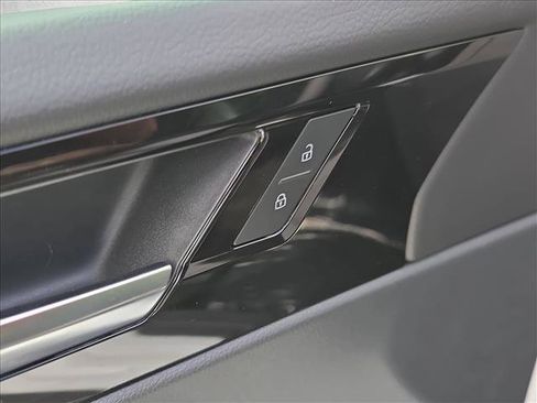 New 2026 Volkswagen Jetta SEL FWD image 6