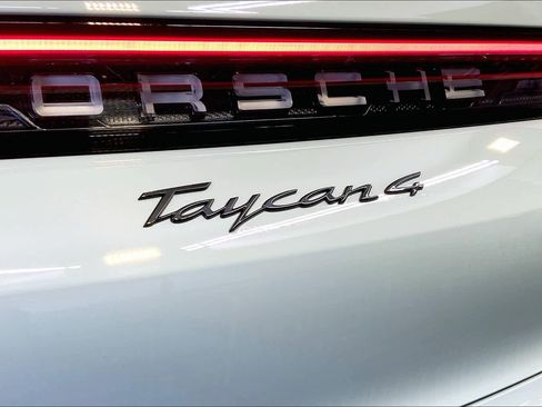 New 2025 Porsche Taycan 4 Cross Turismo image 19