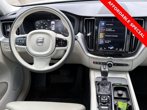 Used 2019 Volvo XC60 T5 Inscription w/ Protection Package Premier image 13