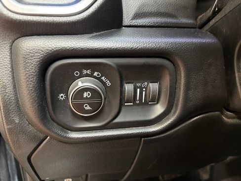 Used 2020 RAM 3500 Laramie AWD/4WD image 22
