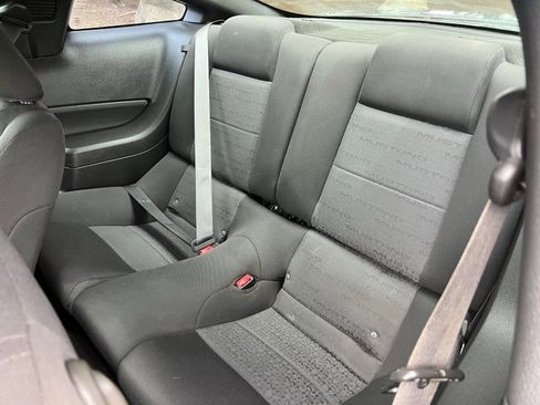 Used 2007 Ford Mustang Premium RWD image 10