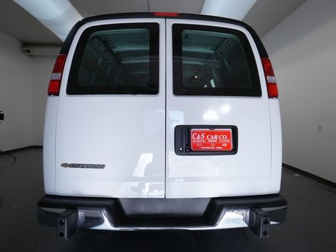 Used 2024 Chevrolet Express 2500 w/ Driver Convenience Package image 6