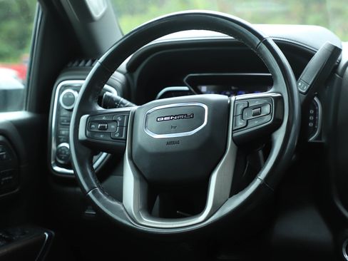 Used 2023 GMC Sierra 2500 Denali w/ Denali Black Diamond Edition AWD/4WD image 24