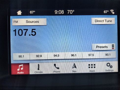 Used 2019 Ford Explorer XLT w/ Equipment Group 202A FWD image 25