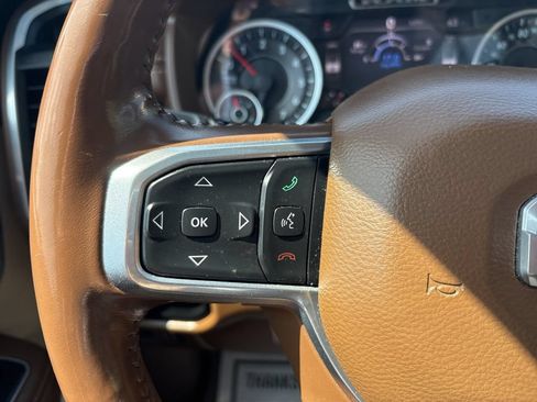 Used 2020 RAM 1500 Laramie AWD/4WD image 12