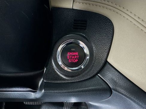 Used 2024 Subaru Outback Premium image 28