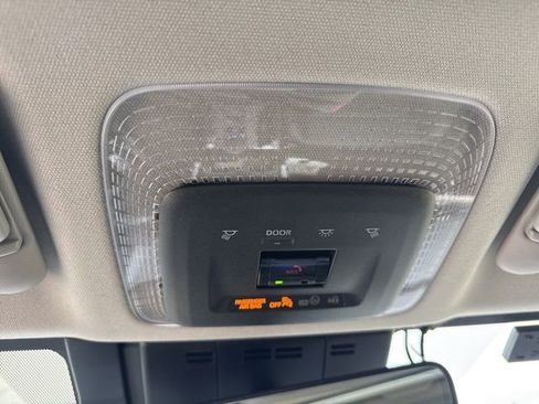 Used 2024 Toyota Prius XLE image 27