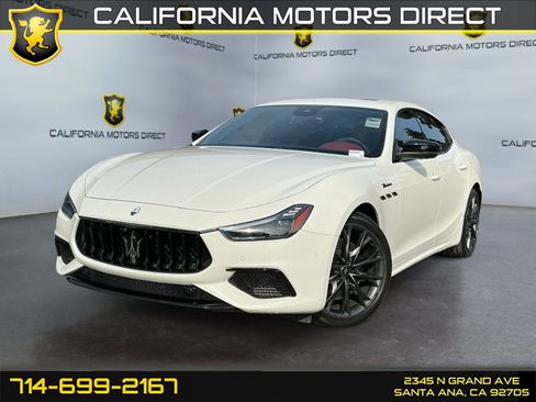 Used 2022 Maserati Ghibli Modena Q4 image 1